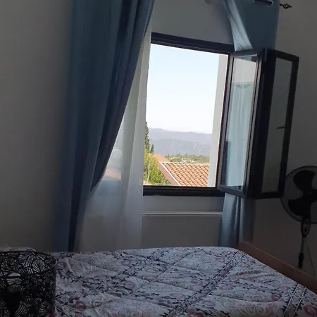 Проживание в семье Indie7house Пано-Лефкара